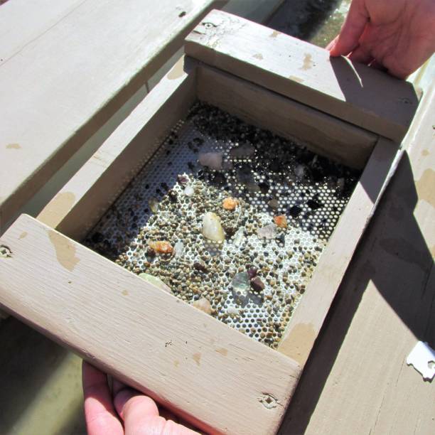 XXX縣石英砂生產(chǎn)線建設(shè)項(xiàng)目可行性研究報(bào)告