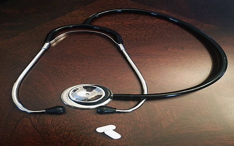 五部門聯(lián)合發(fā)文：加強(qiáng)困境兒童心理健康關(guān)愛(ài)服務(wù)