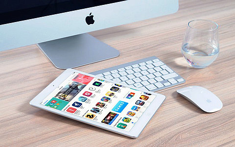 《電子信息制造業(yè)2023&mdash;2024年穩(wěn)增長行動方案的通知》解讀