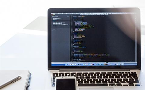 中國面板行業(yè)發(fā)展挑戰(zhàn)及對策分析