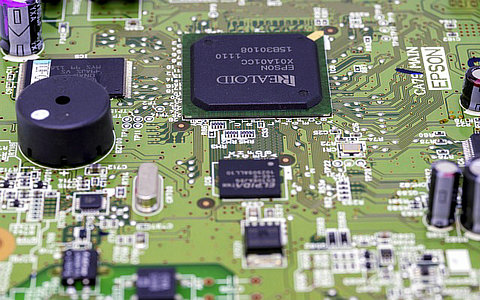 [干貨]2024年中國集成電路產(chǎn)業(yè)鏈及市場分析