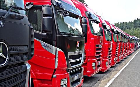 中國半掛牽引車行業(yè)競爭格局分析報告 國外品牌位于主導(dǎo)地位