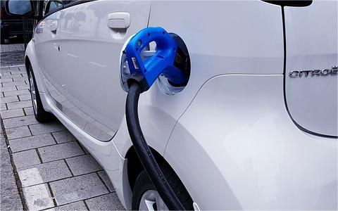 關(guān)于加快推動(dòng)生態(tài)資源優(yōu)勢轉(zhuǎn)化為綠色發(fā)展優(yōu)勢的實(shí)施意見政策解讀