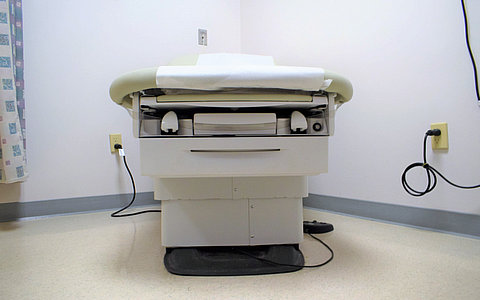 民營醫(yī)療機構(gòu)獲批開展質(zhì)子、重離子治療