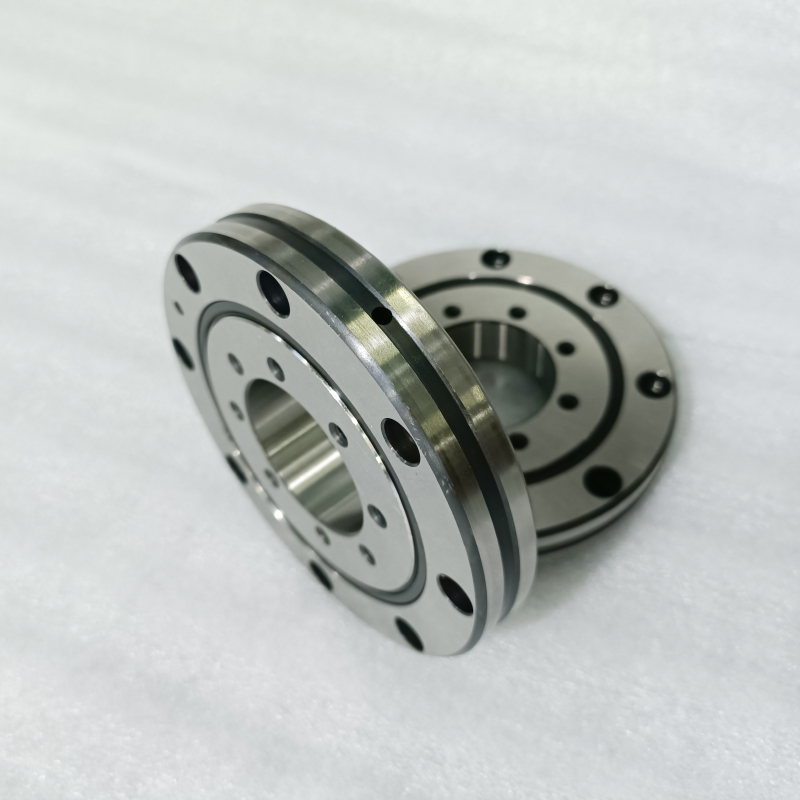 交叉圓柱滾子軸承加工冷卻工藝的具體步驟和注意事項(xiàng)