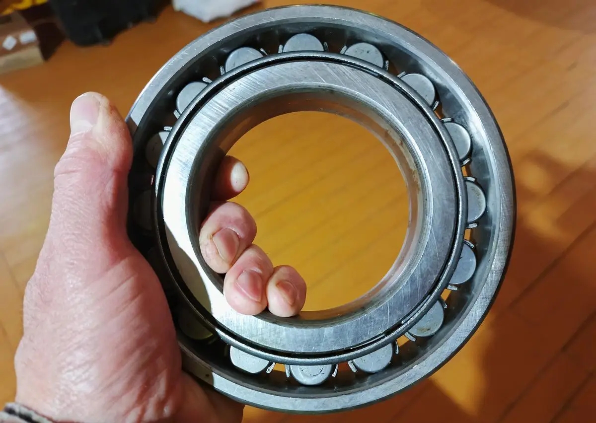 關節(jié)軸承有什么用？關節(jié)軸承的作用與功能